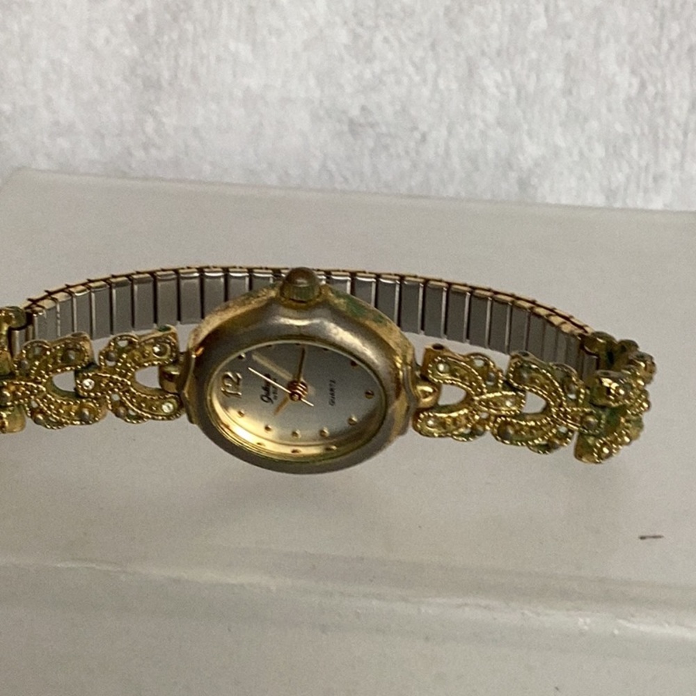 Vintage Elgin ladies Watch , *Non Working Condition * GoldTone and S…